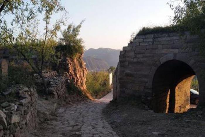 中华石城