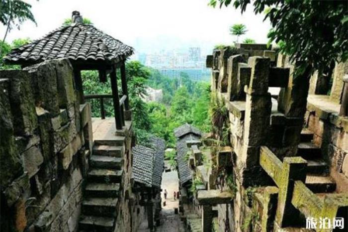 广安神龙山巴人石头城
