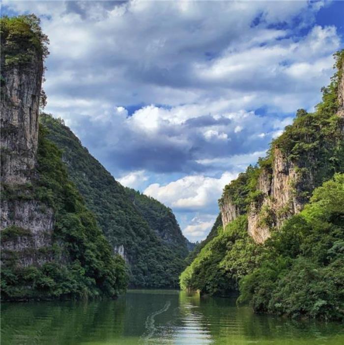 黔东南苗族侗族自治州-舞阳河风景名胜区