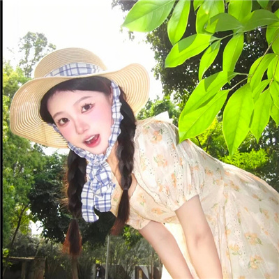 崇州旅游约伴接线员疏芫琳