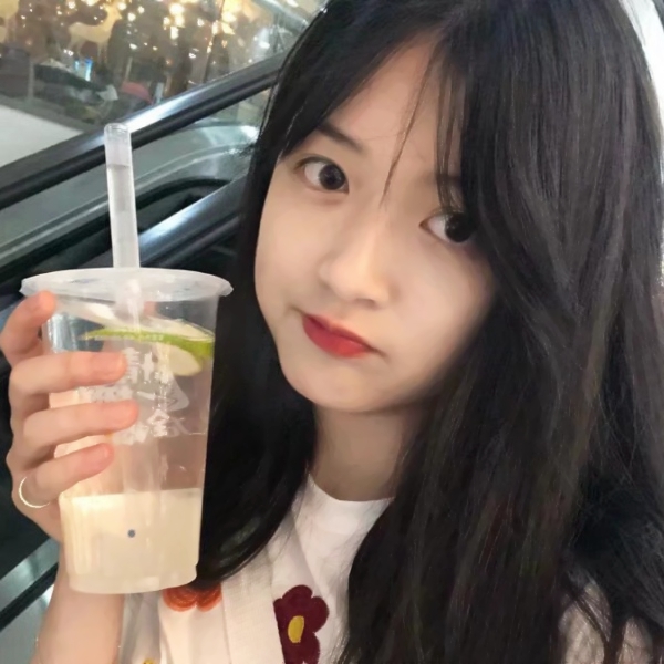 深圳伴游小姐姐演出经纪人斛董美