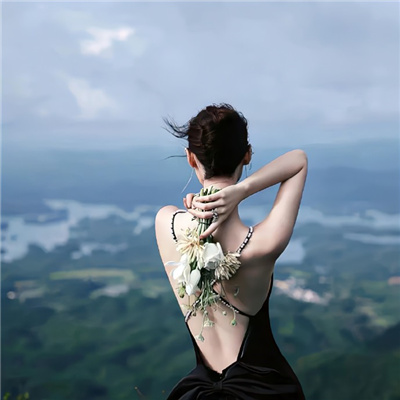 上海私人导游美容师尉迟魈蓉