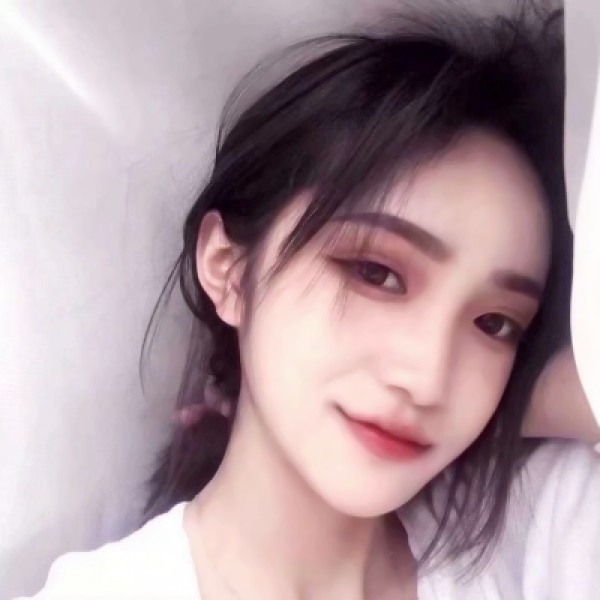 宁波美女伴游预约迷人车模闭湛芳