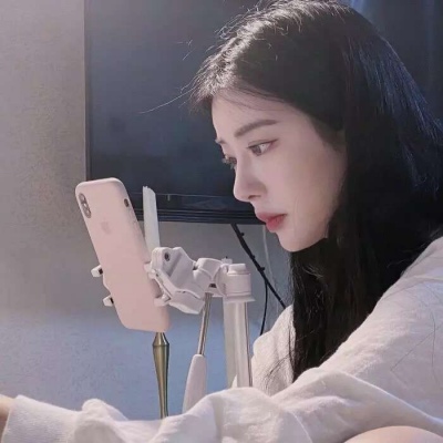 赤壁美女伴游预约美工权峰娜
