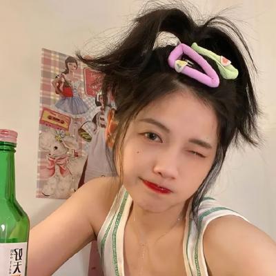 介休结伴游玩图书管理员塔伟蓉