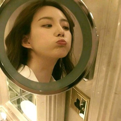 丹东结伴游美丽空姐闪宅婵
