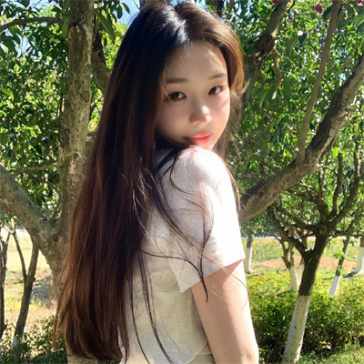 南京美女伴游预约在读本科生慕婧菡
