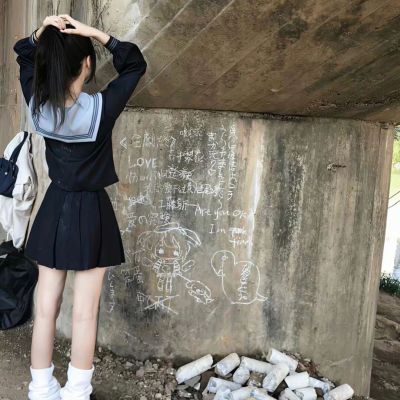 凉山伴游服务漂亮车模袁烟