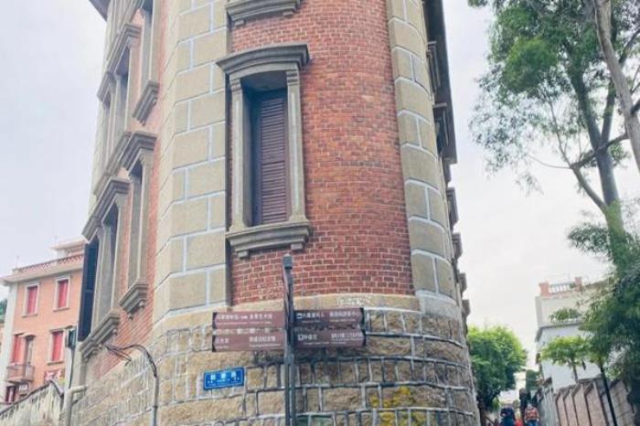 鼓浪屿必去的几个地方推荐 热门、小众、比打卡等方案给大家来一份 鼓浪屿必去的几个地方推荐 热门、小众、比打卡等方案给大家来一份