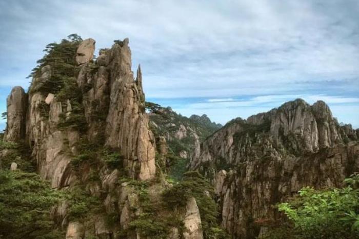 2022黄山风景区旅游路线攻略 2022黄山风景区旅游路线攻略