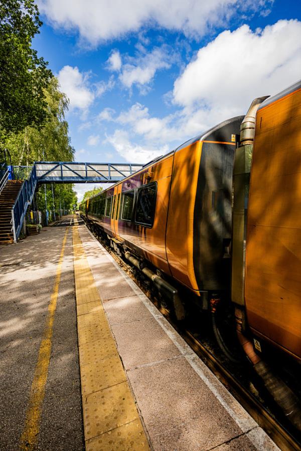 深圳市诚瑞物流有限公司