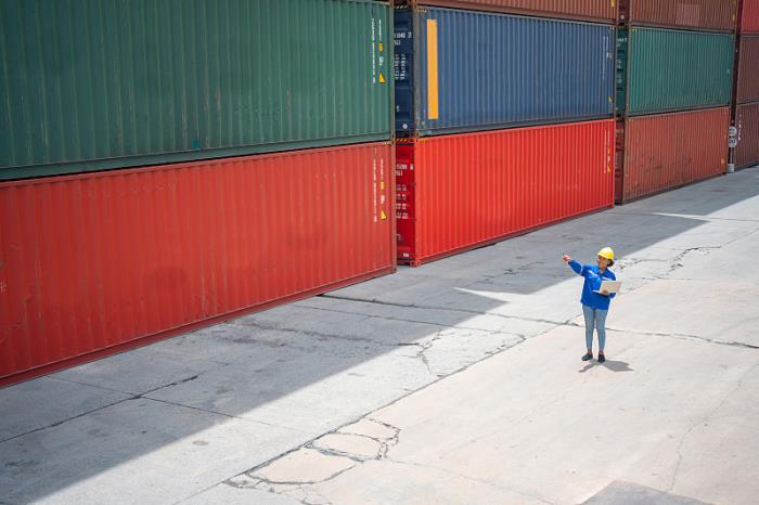 深圳市鹏江物流有限责任公司