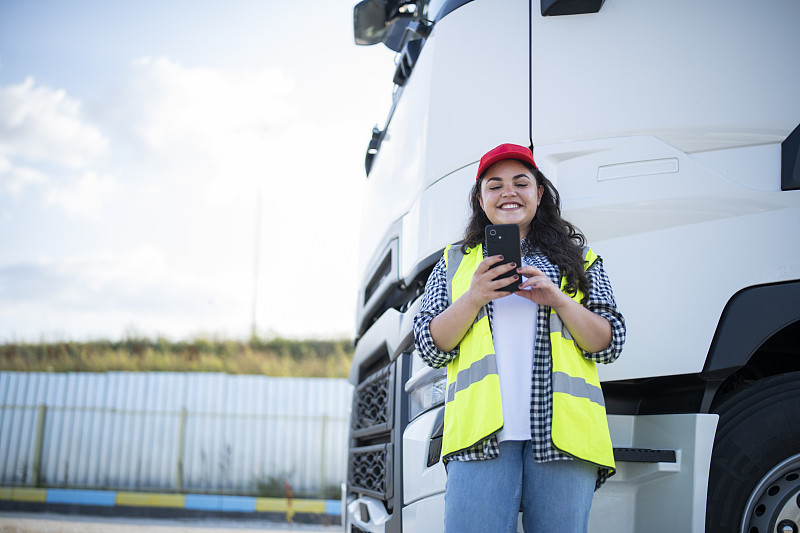 遵义深港大通物流有限公司