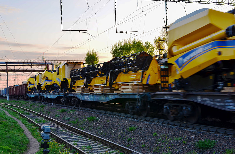 佛山市迅塑达物流有限公司 佛山市迅塑达物流有限公司