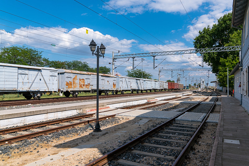 深圳市鑫中盟物流科技有限公司