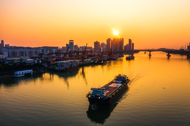 上海莫凡帝国际物流有限公司