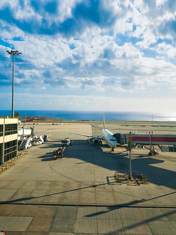 柳州市鸿鑫达物流有限公司