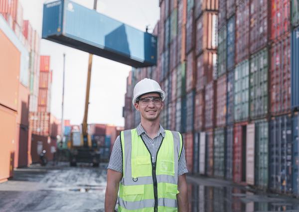 深圳市展达物流有限公司