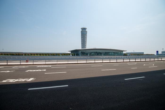 深圳市顺利通物流有限公司