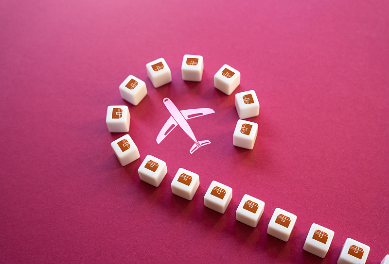 赤峰市鸿镜隆物流有限公司