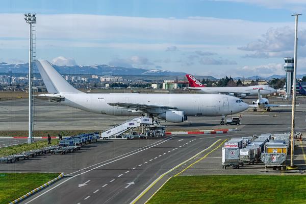 哈尔滨市骏飞物流有限公司