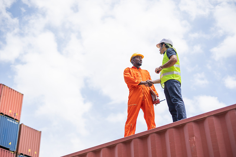 深圳市洪鑫道通物流有限公司 深圳市洪鑫道通物流有限公司