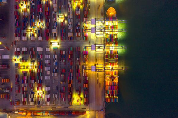 泾川县鸿鑫物流有限公司