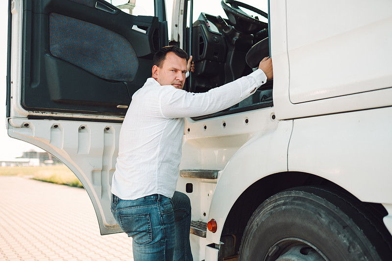 金昌市鑫顺通物流有限公司