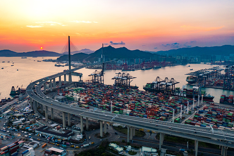 东兴市聚创物流有限公司