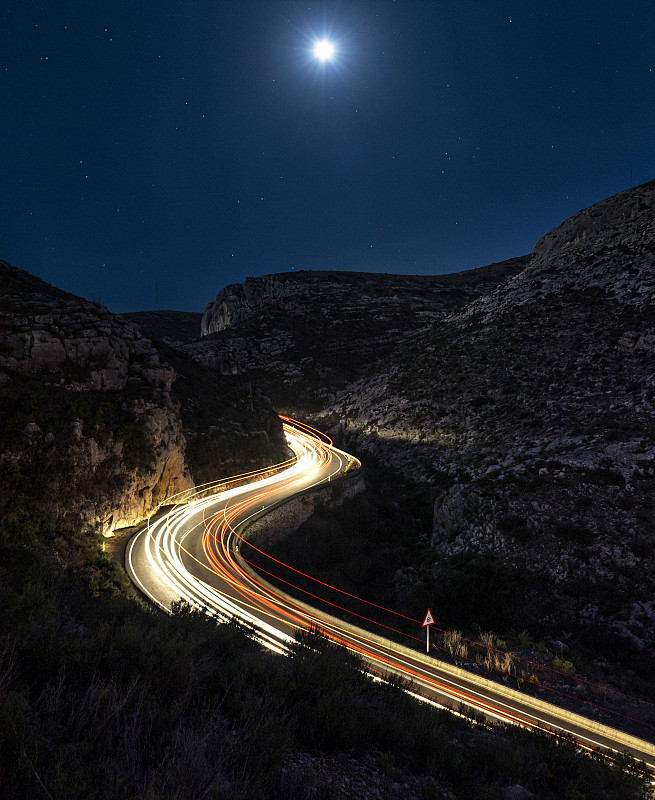 南宁市德兴隆物流有限公司