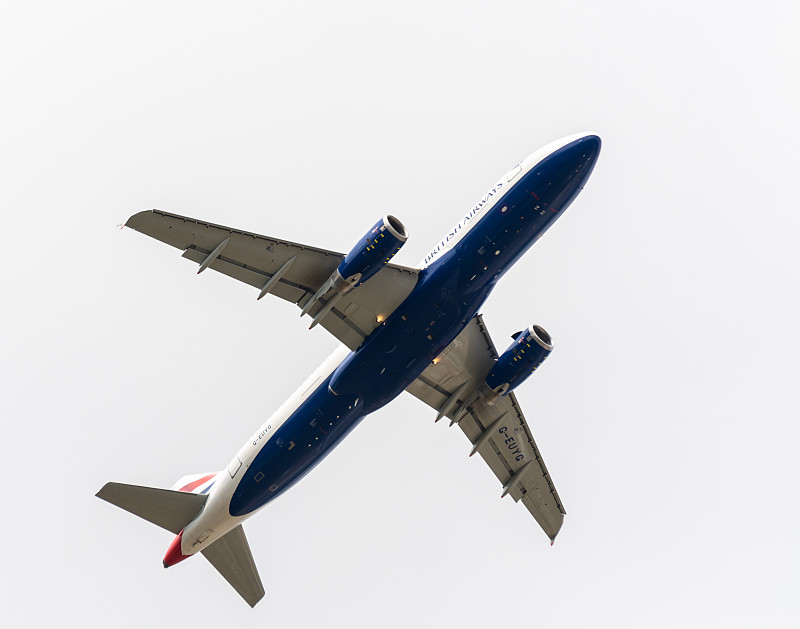 深圳市顺陆通物流有限公司 深圳市顺陆通物流有限公司