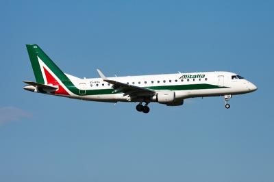 顺联威国际物流（深圳）有限公司