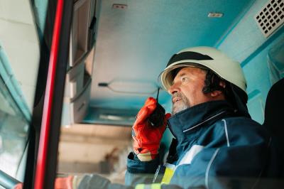 深圳市鸿兴图供应链物流有限公司