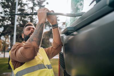 杭州富阳新德物流有限公司