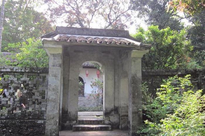谢鲁山庄