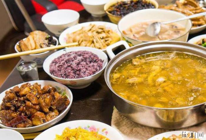 团圆饭应该吃什么 有什么意义 团圆饭应该吃什么 有什么意义