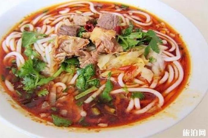 贵阳甲秀楼附近小吃一条街 美食推荐 贵阳甲秀楼附近小吃一条街 美食推荐