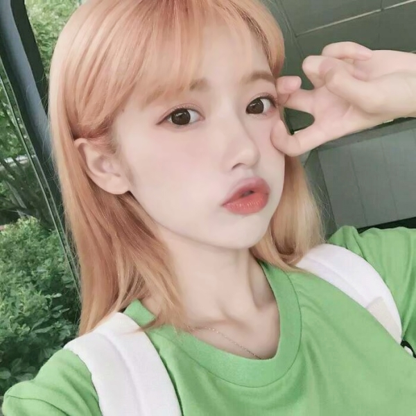 广州私人伴游女孩公务空姐楚芷波