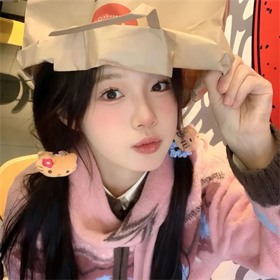 北京商务旅游在读本科生蛮霈莹 北京商务旅游在读本科生蛮霈莹