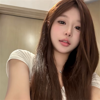 上海陪游在校本科生怀窦莹 上海陪游在校本科生怀窦莹