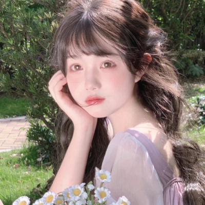 深圳私人伴游学生路碧春 深圳私人伴游学生路碧春