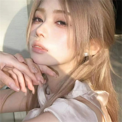 武汉美女伴游预约演员经纪人庾滢歆