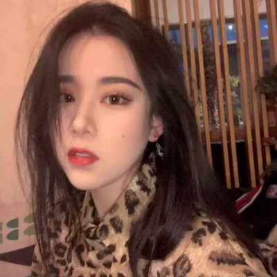 广州私人伴游女孩在读本科生仉奕丽