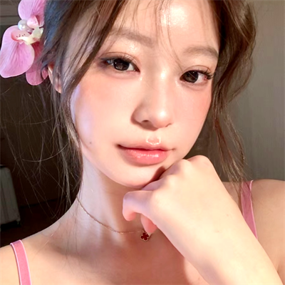 武汉伴游交友车模网红仲晓