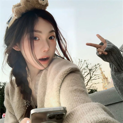北京同城陪游陪玩旅行网红丑秀妮
