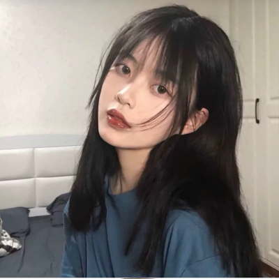 上海私人伴游女孩网络红人漆少聪