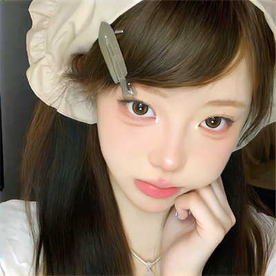 深圳陪游女孩假花制作零婕蓝