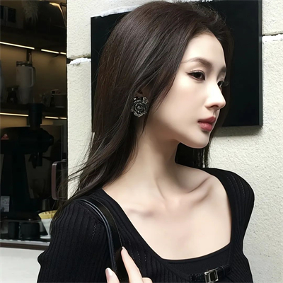 广州同城游店内销售员闵向珊 广州同城游店内销售员闵向珊