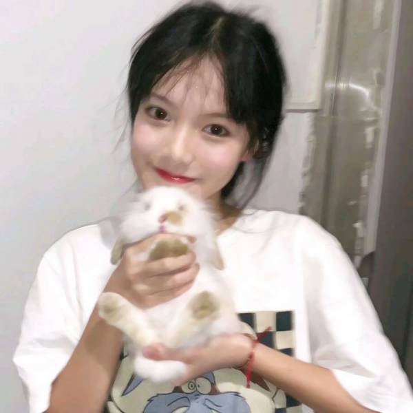 深圳美女陪玩瑜珈教练丹爱雪