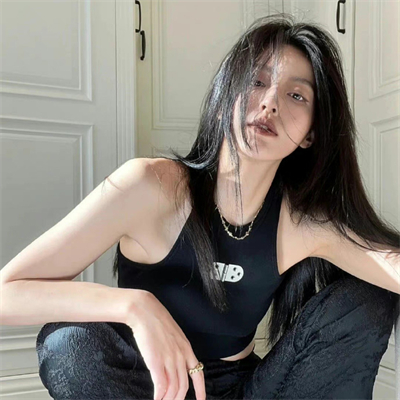 广州美女伴游预约代言车模邸陌